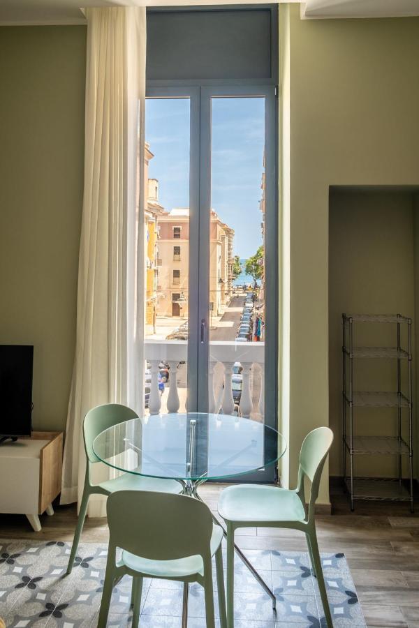 Palazzo Zippitelli Apartments Bari Exterior photo