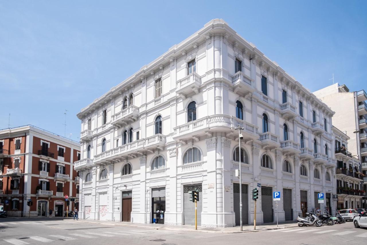 Palazzo Zippitelli Apartments Bari Exterior photo