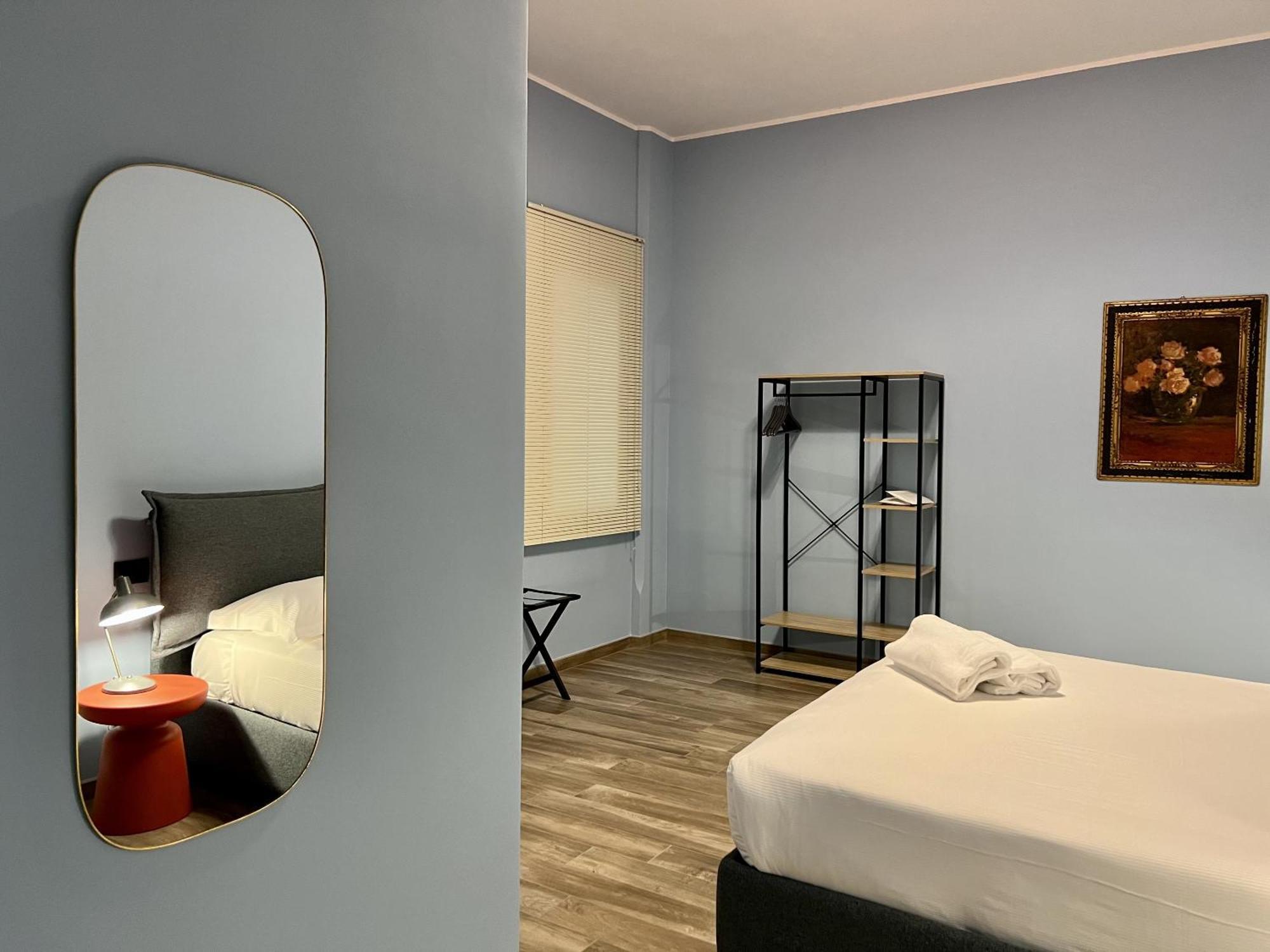 Palazzo Zippitelli Apartments Bari Room photo