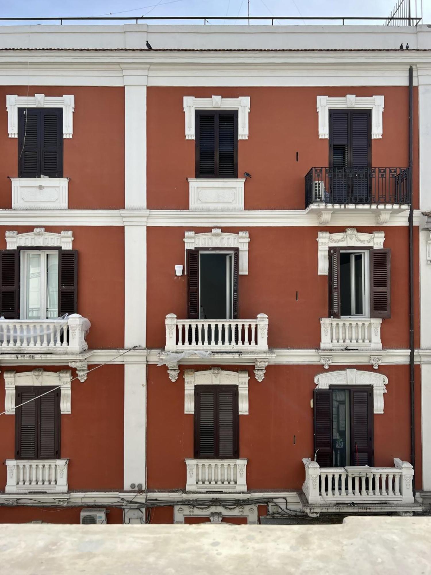 Palazzo Zippitelli Apartments Bari Room photo